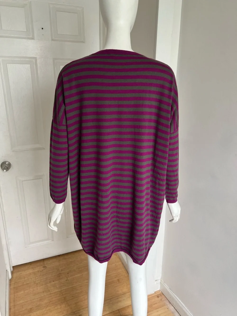Marimekko Women’s Oversized Knit Sweater Dress Sz M Pink Grey Striped 100% Wool - Picture 7 of 10